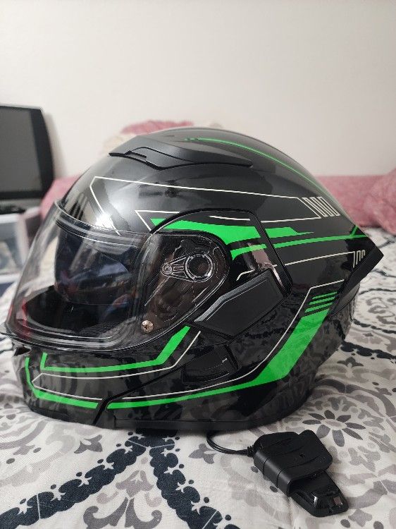 1 Storm Motorcycle Helmet Size L