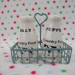 Vintage Ceramic Salt & Pepper Shakers Milk Bottles Wire Basket Country Fresh