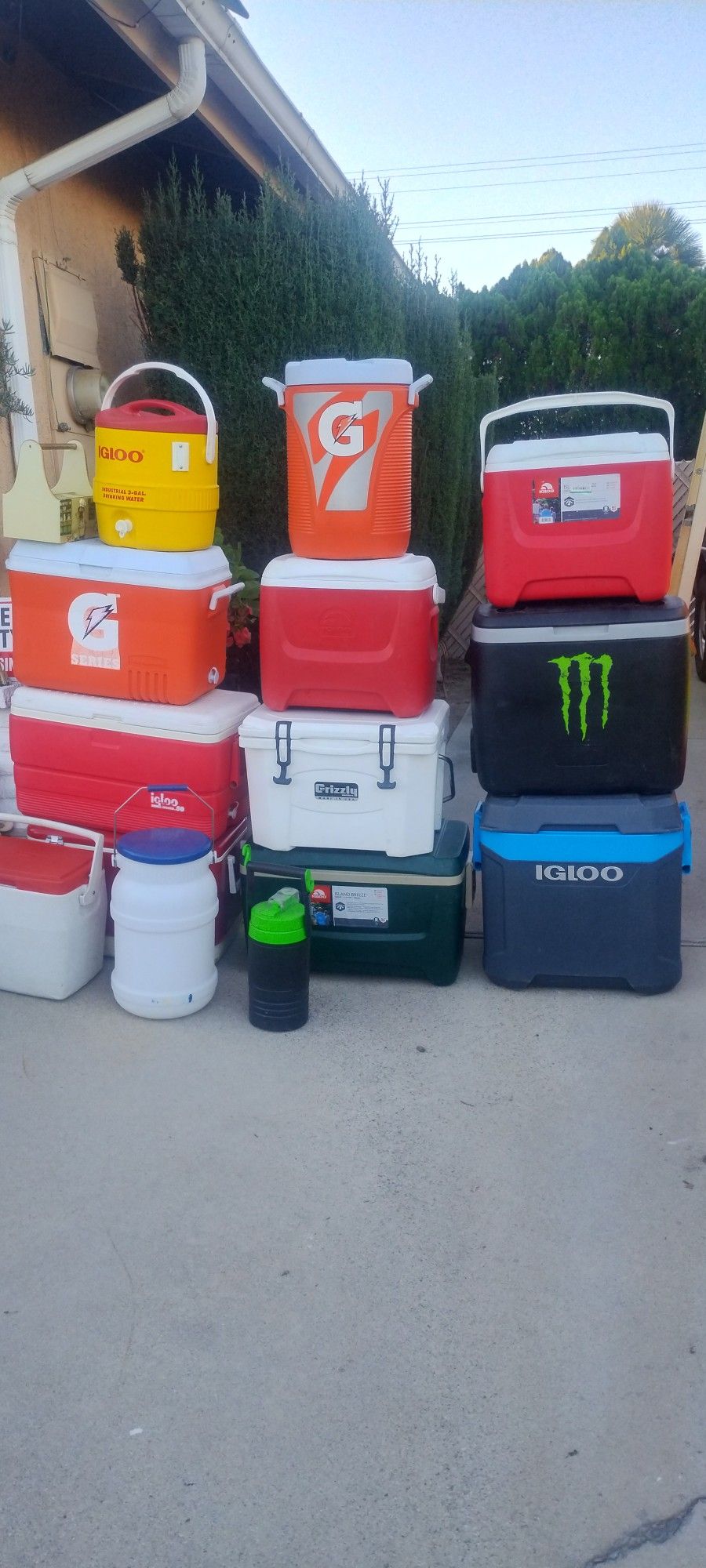 Muchos Artículos De Venta Today 7am 2pm Direction 41195 Torrey Pine Ct Hemet CA