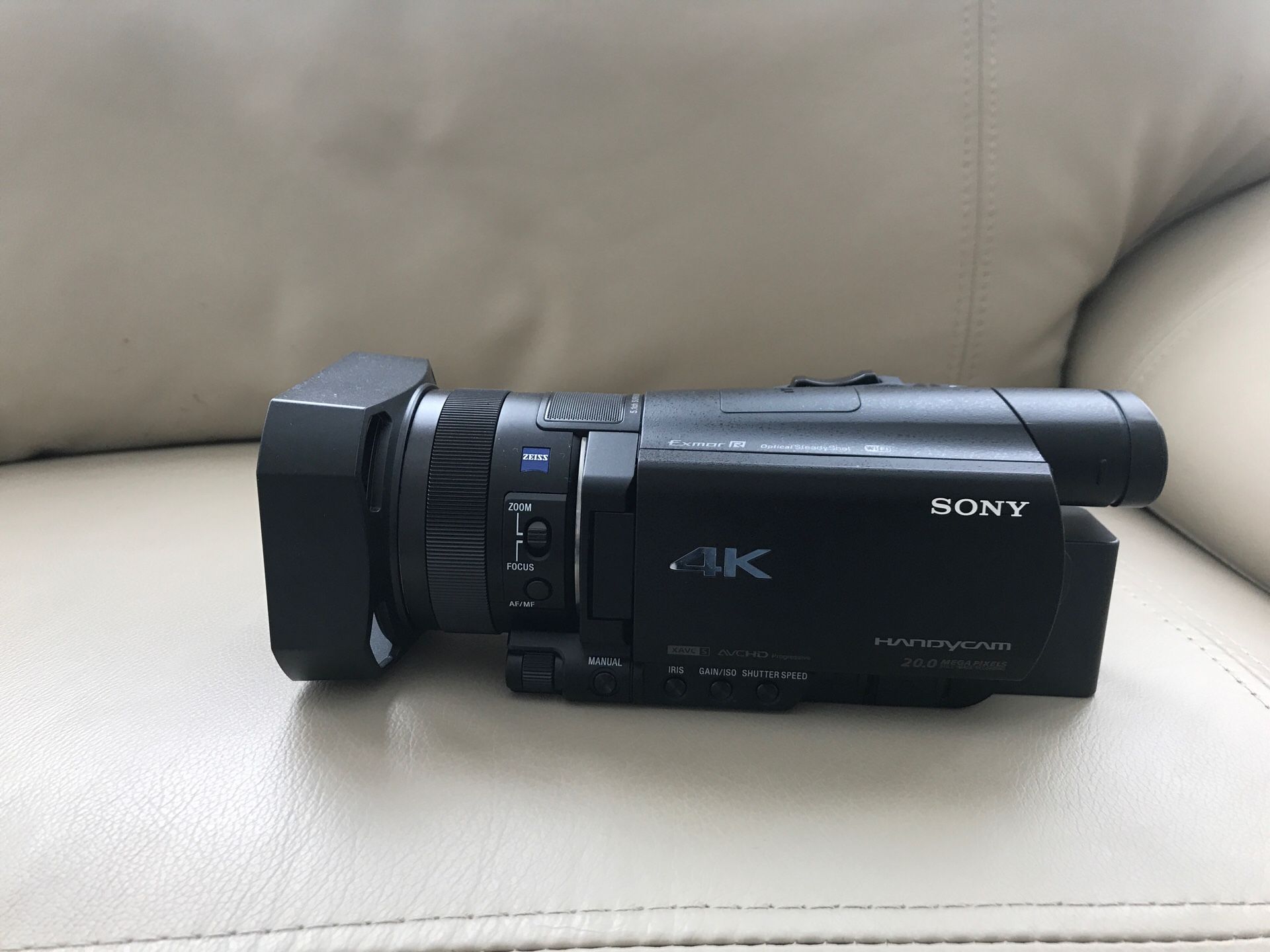 Sony AX100 4K cinema camera