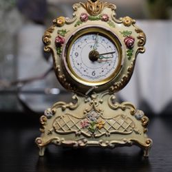 Beautiful Vintage Music Box Clock 