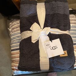 New Ugg Throw, Bluee