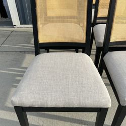 Dining Chairs 