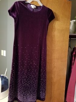 Girl's Holiday Purple Dress sz 8