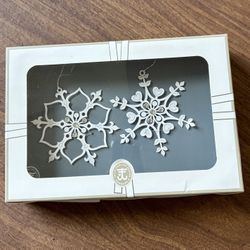 NIB Vintage Jette Frolic Delicate Snowflake Ornaments
