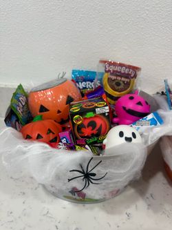 Needoh boo baskets