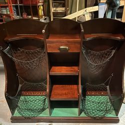 Storage Furniture With Nets And Hooks 