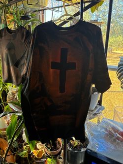 Black Bleach-Dyed Cross Graphic T-Shirt