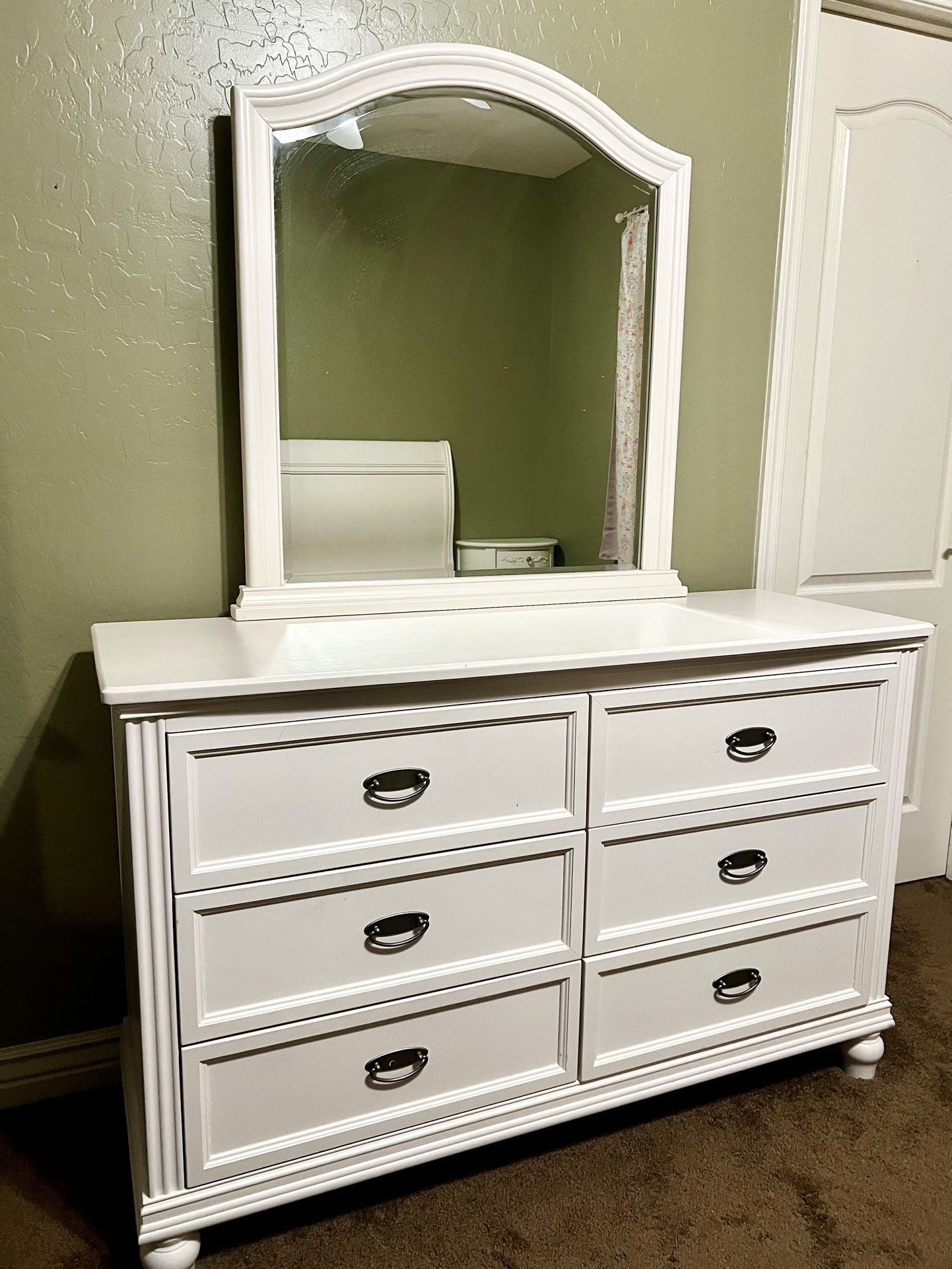 6-Drawer Dresser with Mirror, White Solid Wood