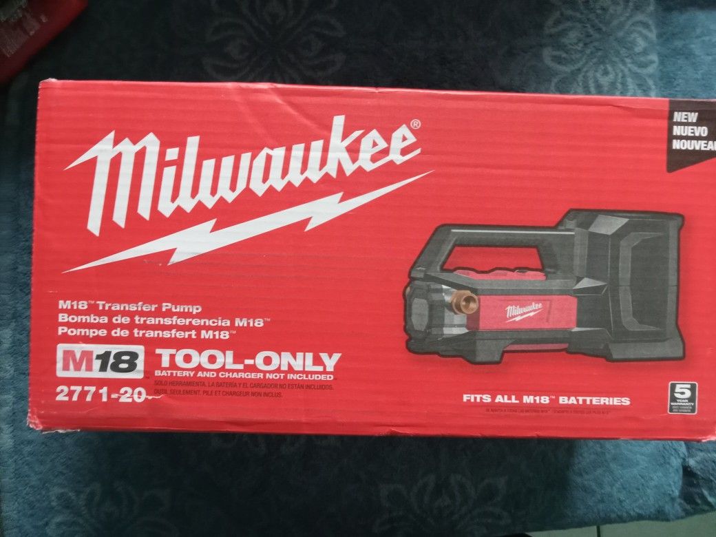 Milwaukee
M18 18-Volt 1/4 HP Lithium-Ion Cordless Transfer Pump (Tool Only)
