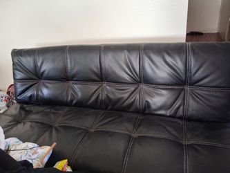 Black Futon