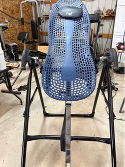 Teeter HangUps inversion table