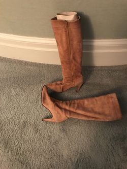 Beige Suede boots. 8M