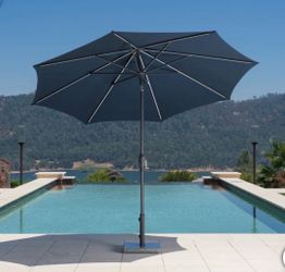 Sunvilla 10' Round Solar LED Market Umbrella Item 1807266
