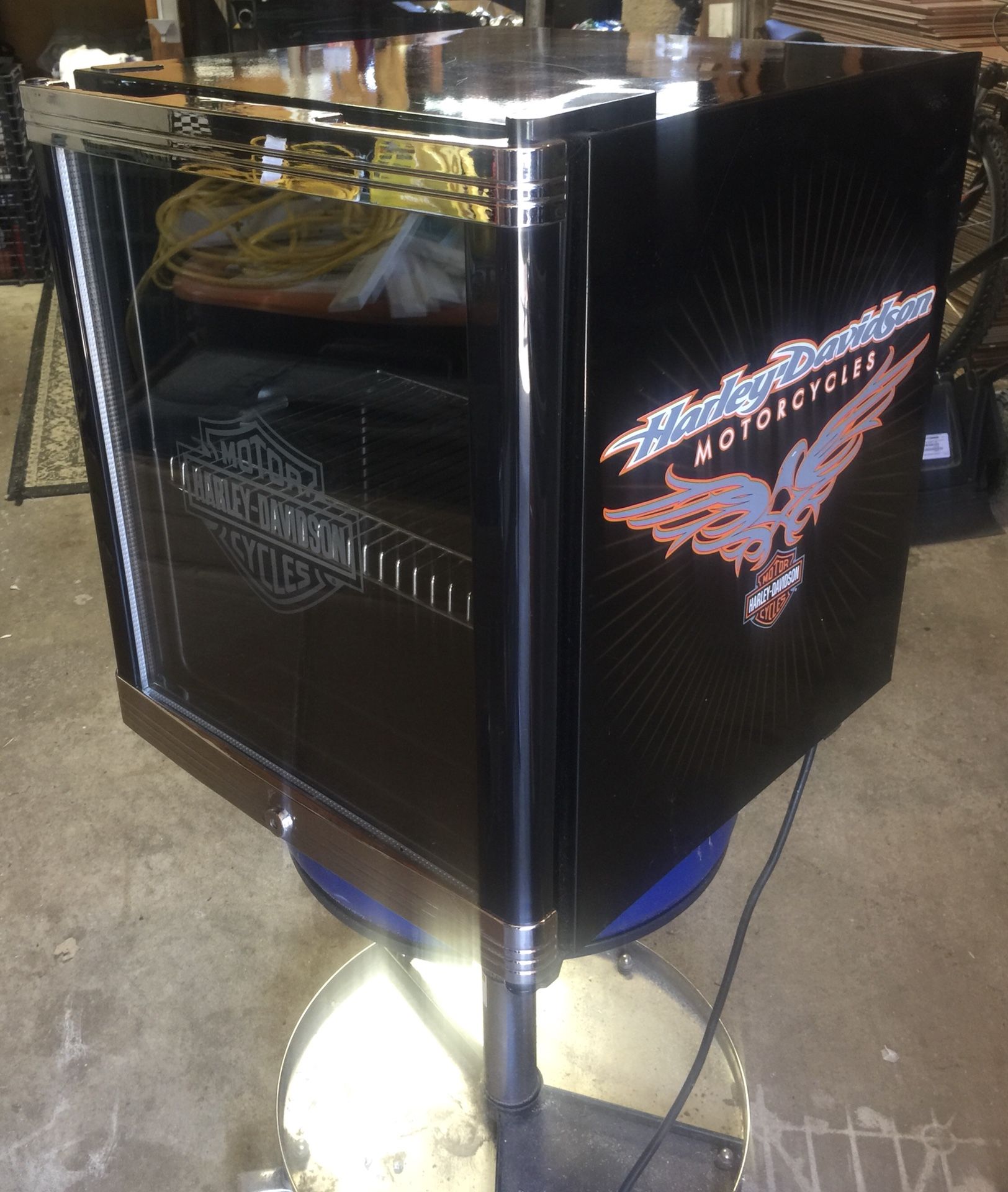 Harley davidson mini fridge great condition perfect man-cave beer cooler.