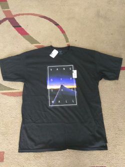 NWT Vans Off the Wall T-shirt. Size XL $15