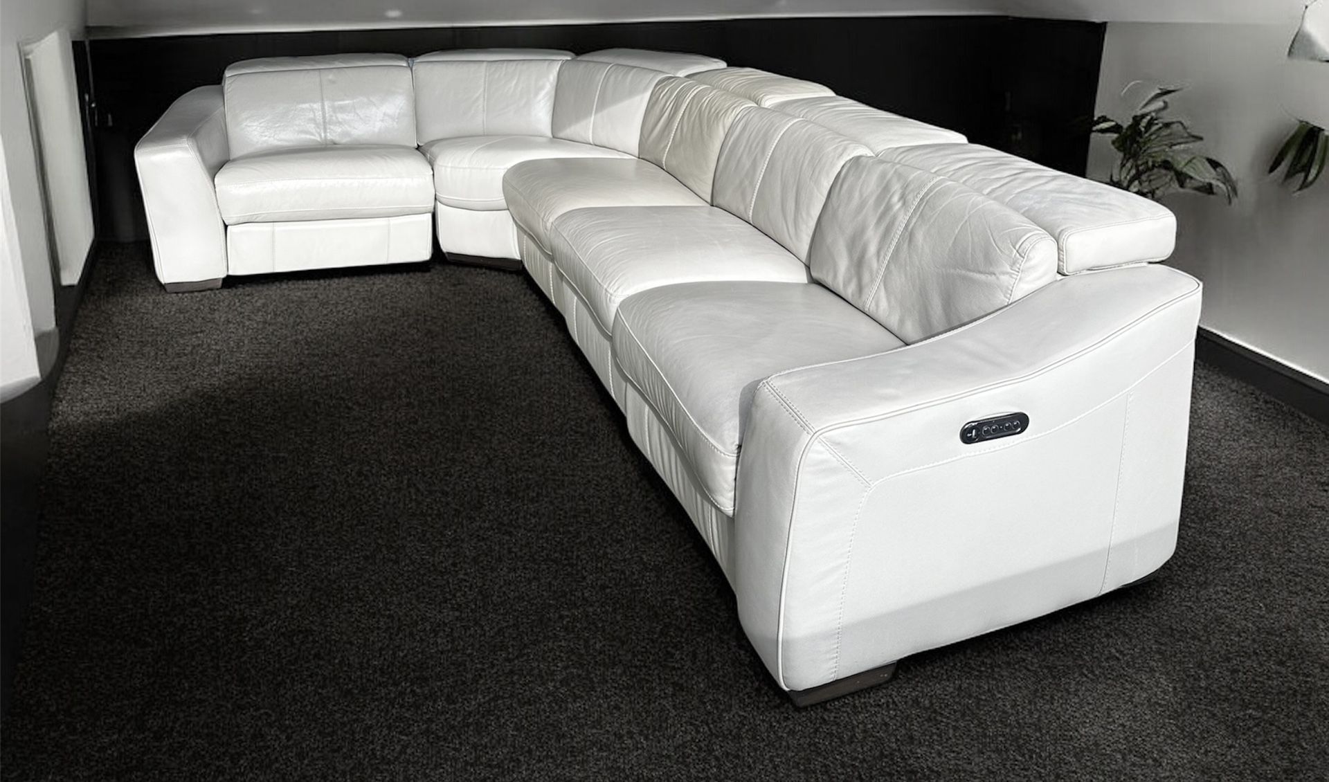 Free Delivery Leather Recliner Sectional Couch