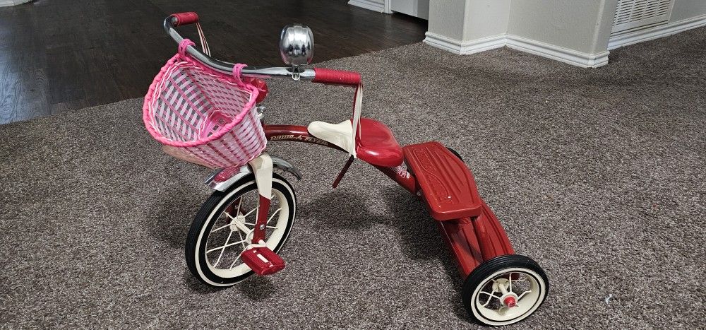 Radio Flyer Tricycle 