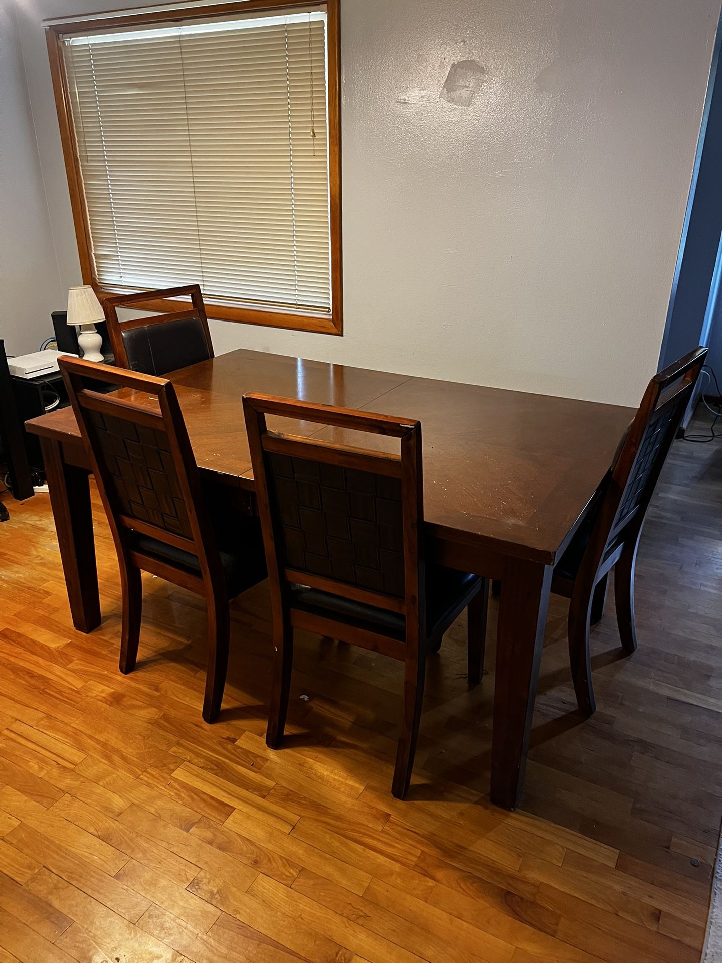 Dining Room Table And Chairs