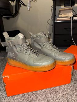 Air Force 1 Mid