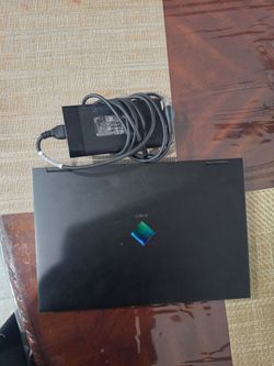 Gaming laptop with free mouse and keyboard