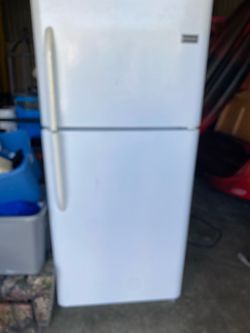 Frigidaire fridge