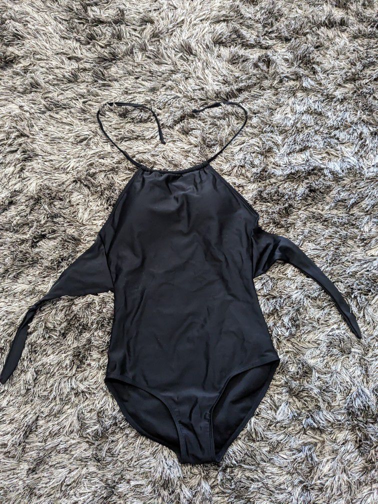 Black Halter Top One-Piece Swimsuit 