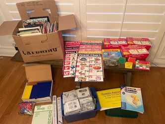 Large Elementary Classroom Teaching Resource Lot