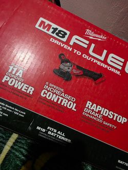 MILWAUKEE M18 Fuel Grinder