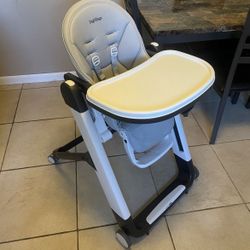 Peg Perego Siesta High Chair, Gray 