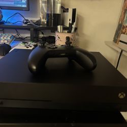 Xbox One X 