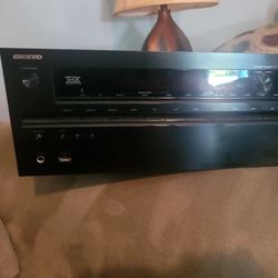 Onkyo SURROUND SOUND Receiver 9.2