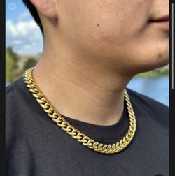 12mm 18K Gold Plated Cuban Link Chain – 20” Stainless Steel