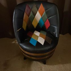 Barrel Chair 