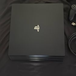 PS4 Pro 1TB Bundle – Great Condition