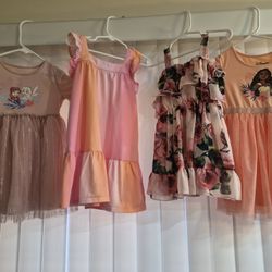 Children's Clothing 
