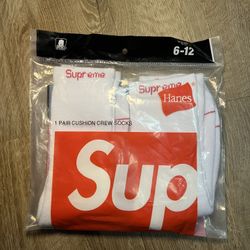 (BEST OFFER) Supreme Hanes Crew Socks (2 Pack)