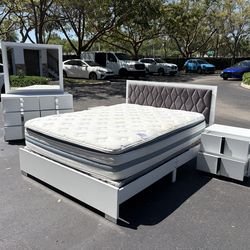 Beautiful Bedroom Set Queen Size Solid Wood White Color Like New by Malaysia Furniture