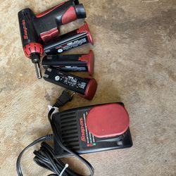 Snap On Driver and Light, Comes With 3 Batteries, 2 Chargers, And Hard Case $120 OBO