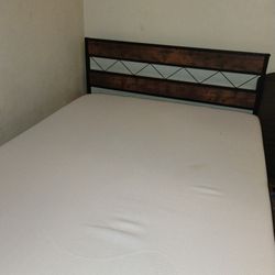 Queen Bedframe
