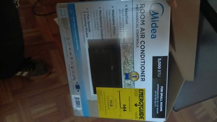 Midea 5000 BTU Room Air Conditioner