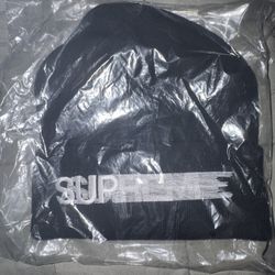 Supreme box logo motion beanie in black
