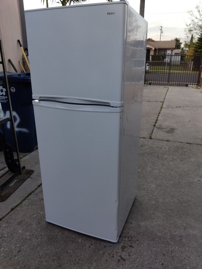 24" Fridge 2 Years Old $170