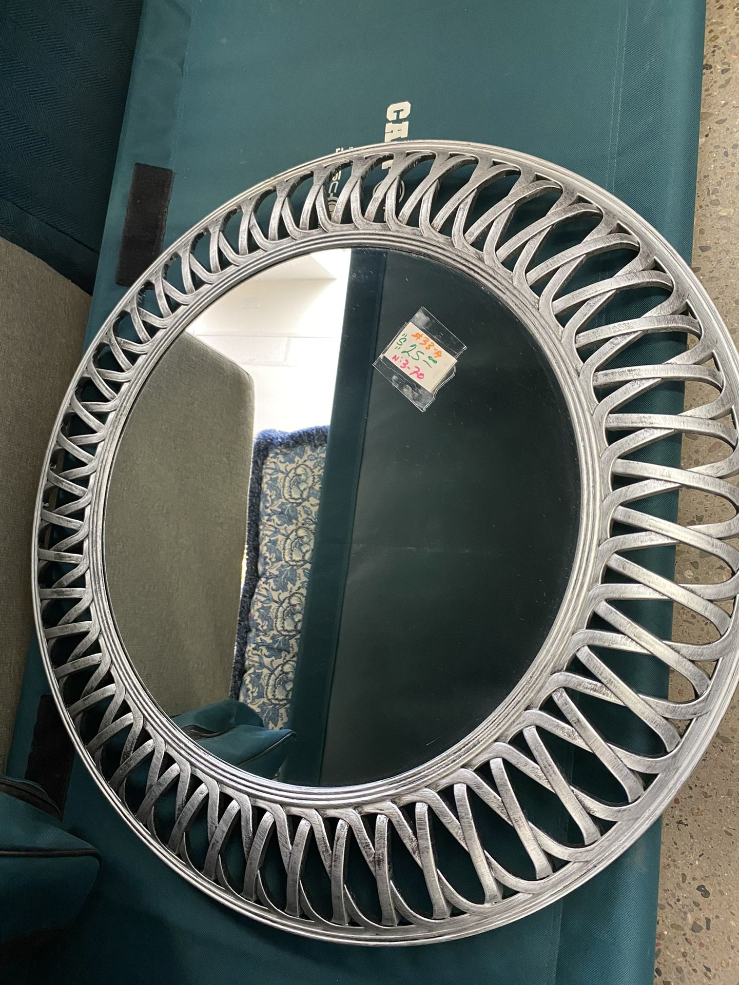 Mirror (decor)