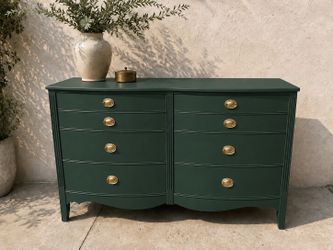 Dixie Park  6-Drawer Dresser