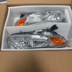 Headlights for  2012-2015 Honda Civic 4Dr Sedan/ or 2012 2013 Honda Civic 2Dr  READ DESCRIPTION  D-13