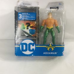 DC Comics 4 inch AQuaman figures with 3 mystery accessories adventure 1. 3+