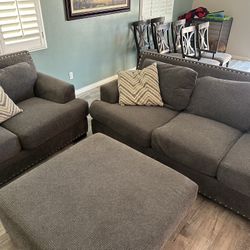 COUCHES