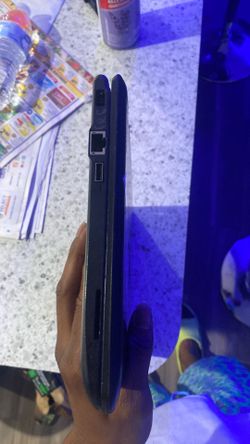 Lenovo  torch screen . (Must pick up)