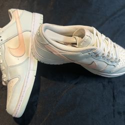 💚Nike Dunk Low “Barely Green”